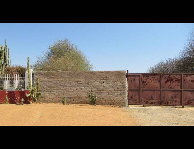 FARM FOR SALE IN ELANDSVLEI